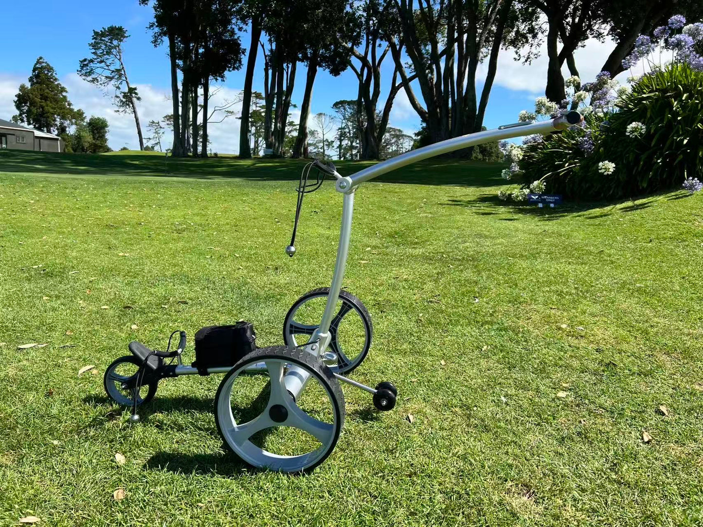 TopCaddy Electric Remote Golf Buggy including 36 Holes Lithium Battery-TC01R